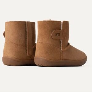 Ugg T Keegan Boot Size 8 in Girls Good Play Condition Velcro Closure Boots